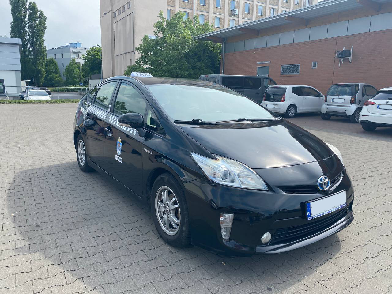 Car Image 3