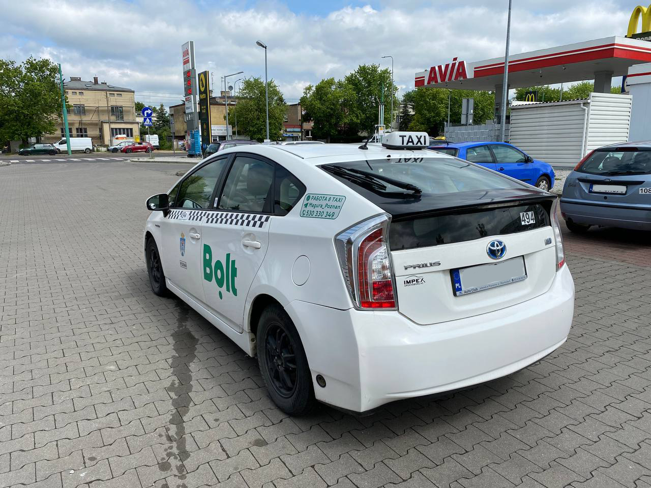 Car Image 3